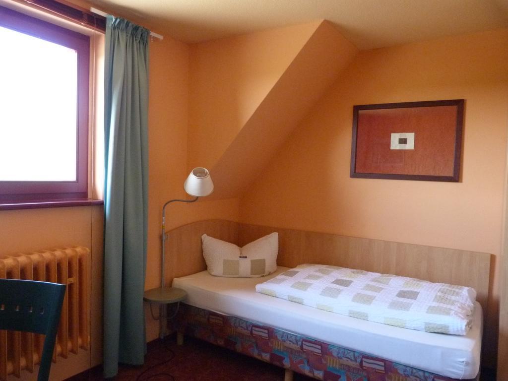Waldhaus Colditz Garni Pokój zdjęcie